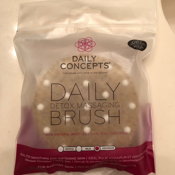 Other - Detox Massaging Brush